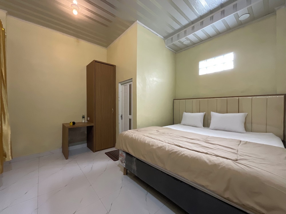 Family Quadruple Room, Balcony photo 3