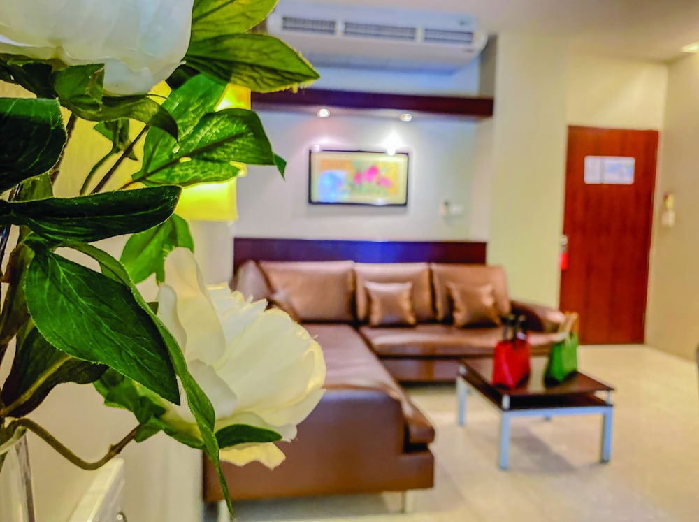 Sino Suite - Photo 15