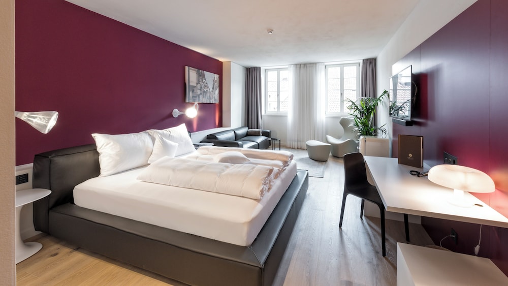 Junior Double Room