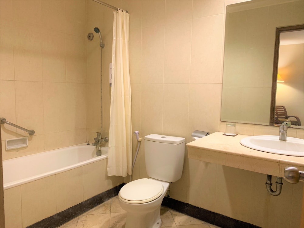 Executive Double Room, 1 Queen Bed - Photo 6