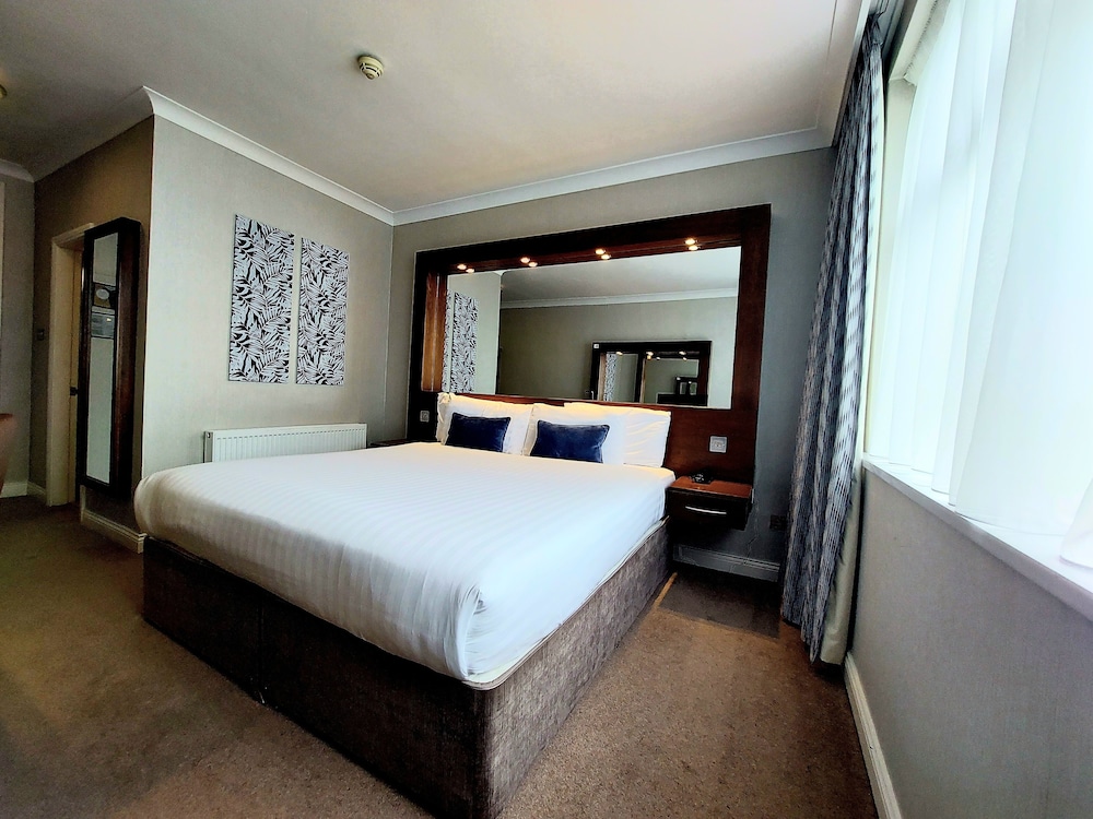 Superior Room, 1 King Bed - Photo 1