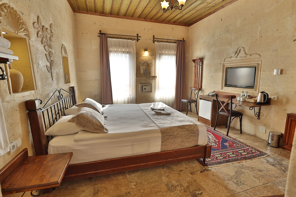 Deluxe Room, Courtyard Area photo 2