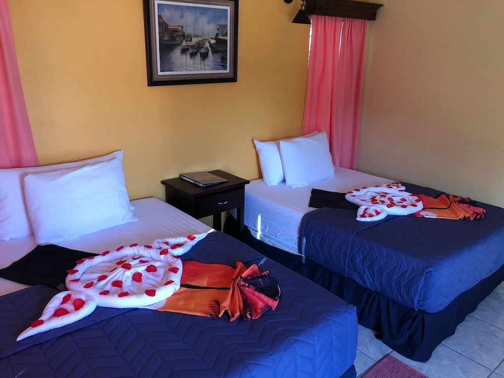 Quadruple Room, 2 Double Beds