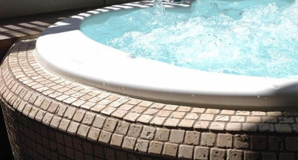 Room with Open-Air Hot Spring Bath, Bedrock Bath, 68m2 (Seiyu) Non smoking photo 2