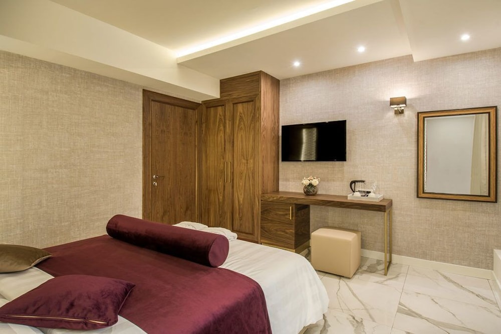 Oriental Lounge Room