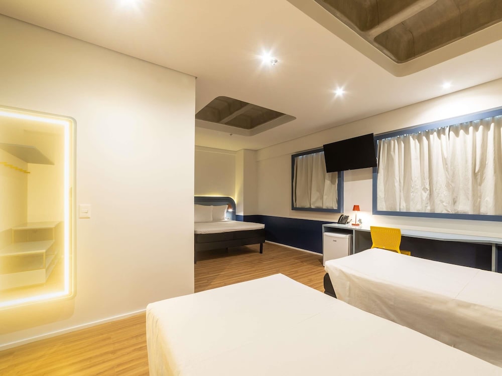 Standard Room, Multiple Beds