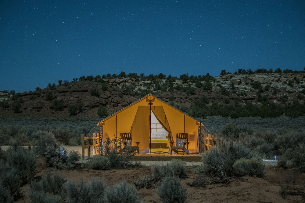 The Katie Lee Tent photo 3