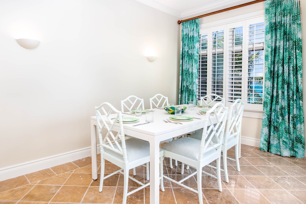 Suite, 2 Bedrooms, Oceanfront photo 3