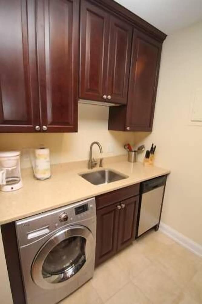 Renaissance Properties - W Rittenhouse Sq, Foto 2