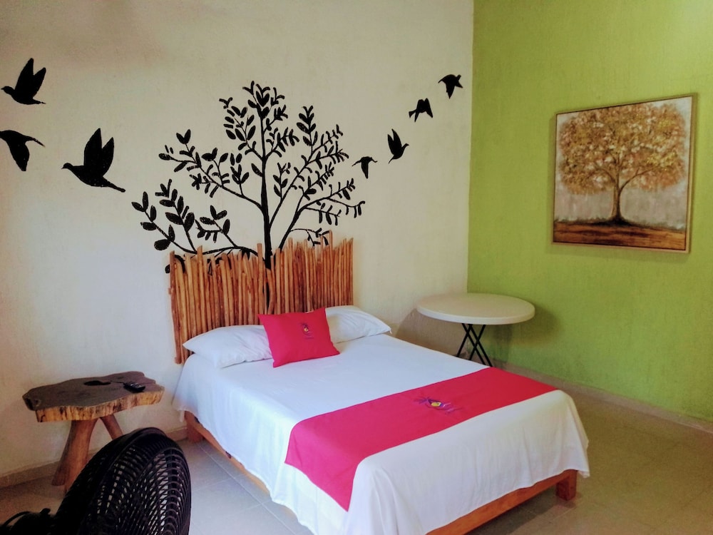 Shared Dormitory, Mixed Dorm (6-Bed) photo 2