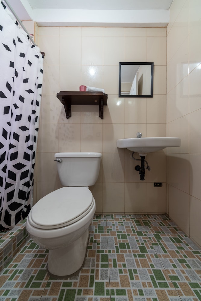 Basic Single Room photo 3