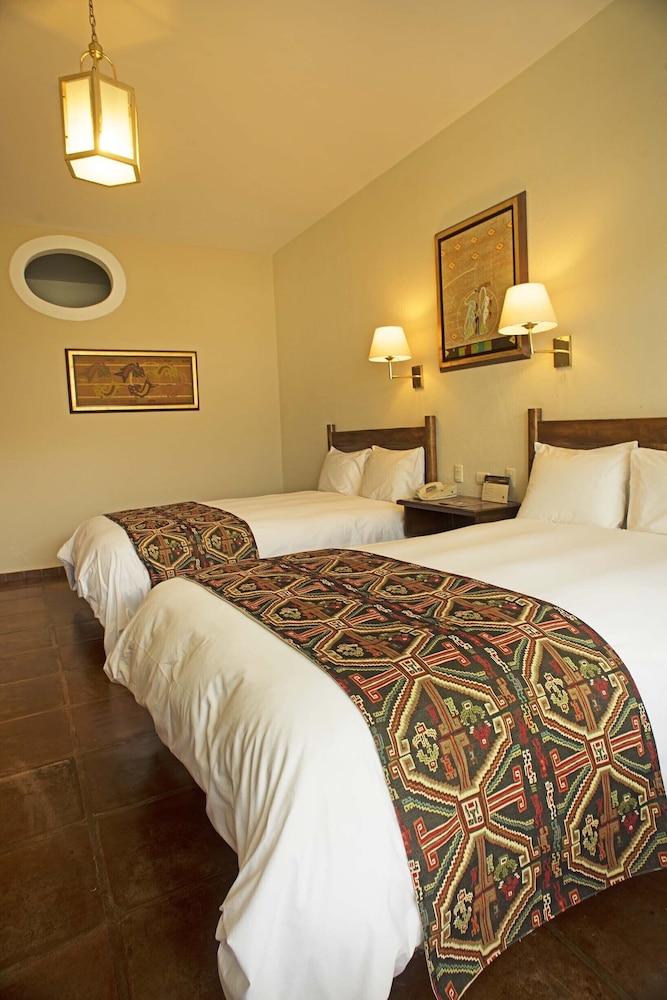Standard Twin Room, Courtyard View - Photo 3