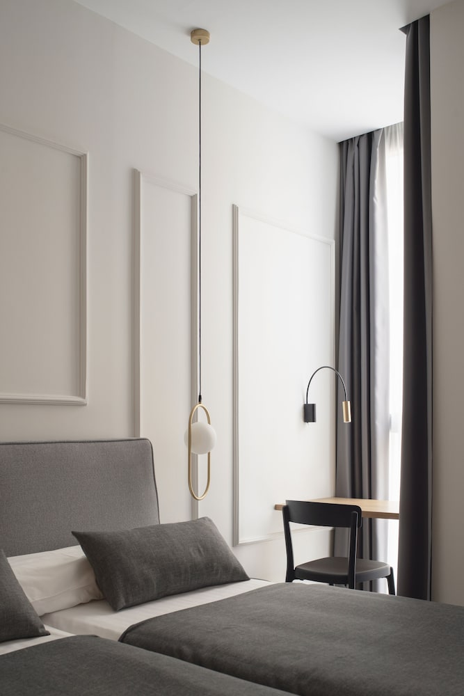Economy Double Room (in the annex building)