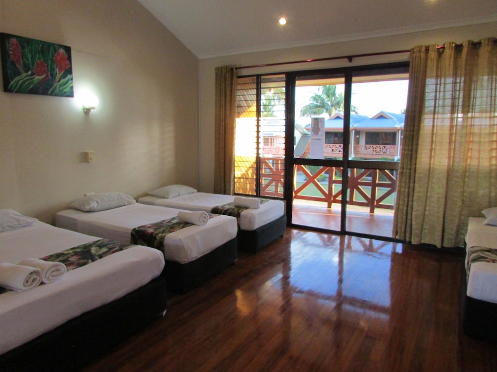 Mountain View Self-Contained Family Villa photo 3