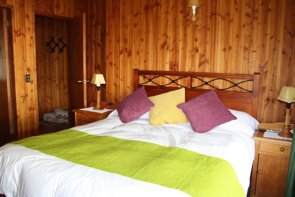 Deluxe Bungalow, 3 Bedrooms photo 2