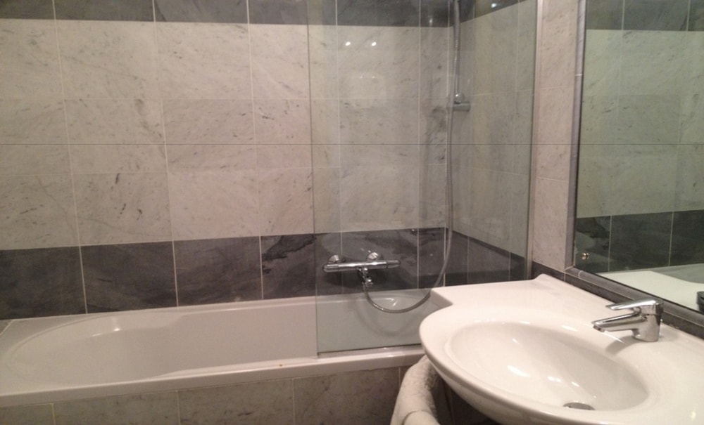 Triple Room - Photo 8