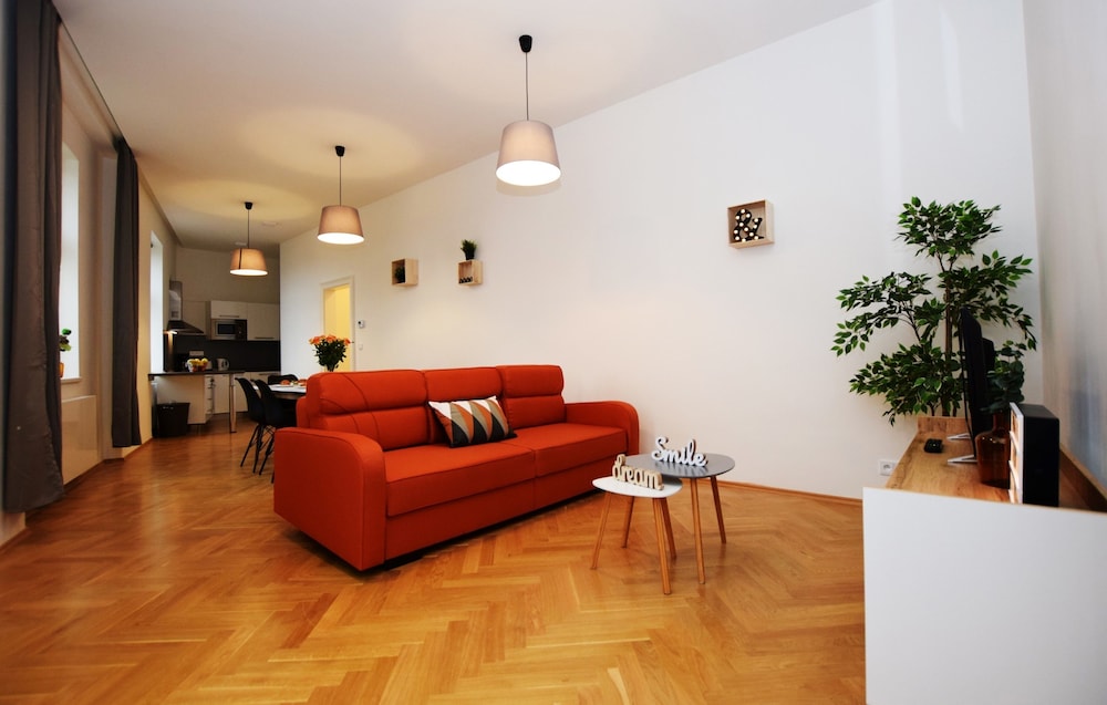 Superior Apartment, Multiple Beds, Private Bathroom (A)