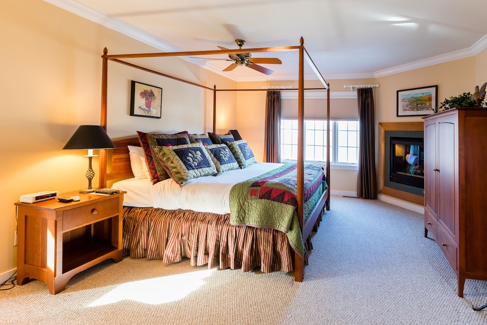 Standard Room (Resort Home 710B)