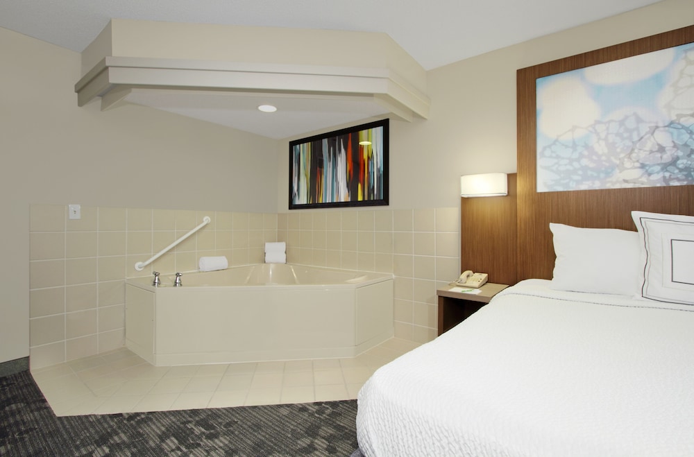 Suite, 1 Bedroom (Whirlpool Spa) - Photo 2