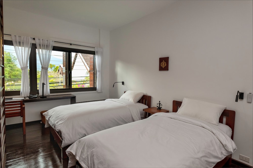 Superior Twin Room photo 2