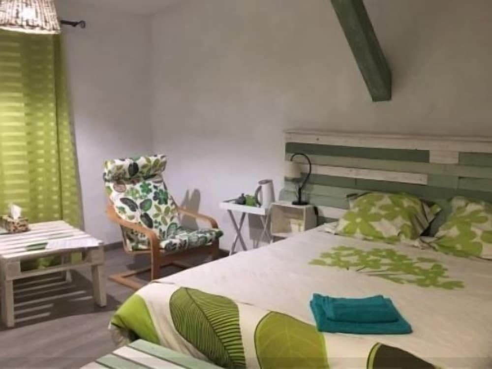 Double Room, Ensuite (Olivier) photo 2