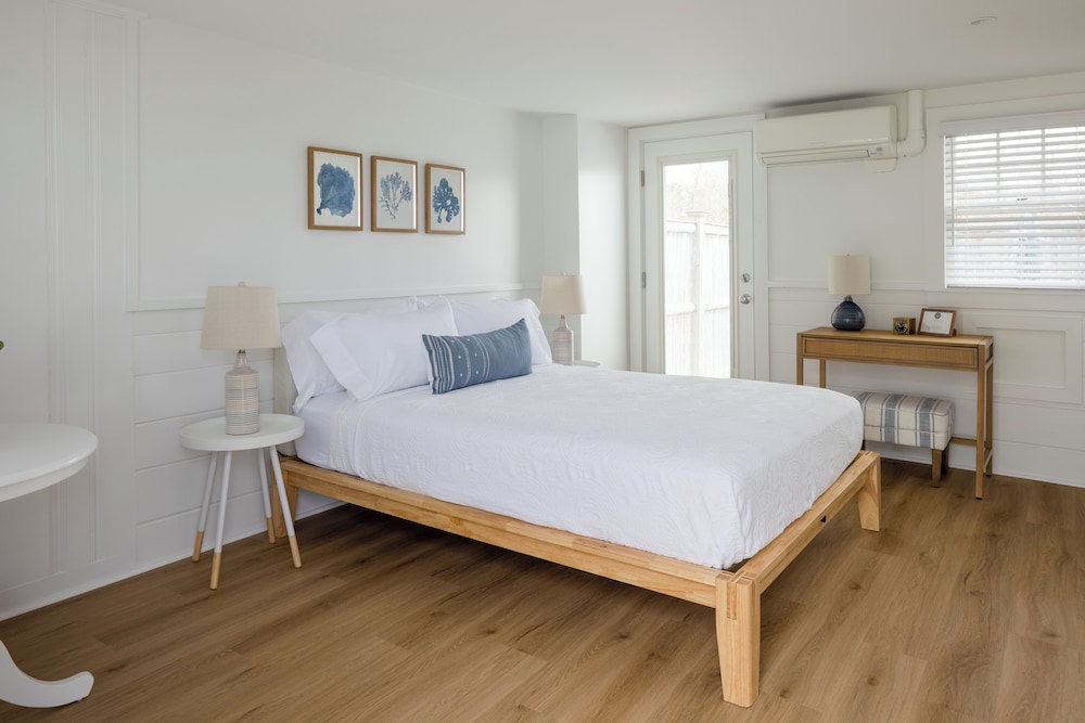 Double Room, 1 Queen Bed, Courtyard View, Ground Floor photo 2