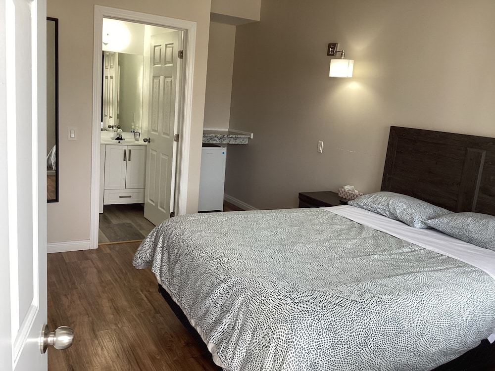 Economy Single Room - Photo 1