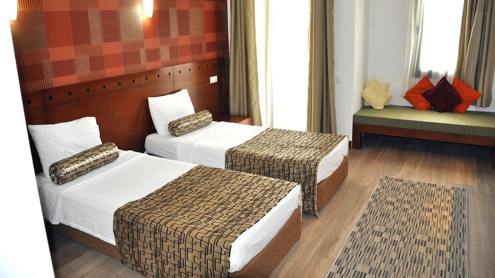 Standard Double or Twin Room photo 1