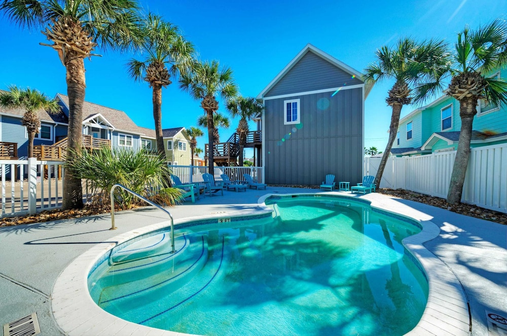 House (3 Bedrooms)