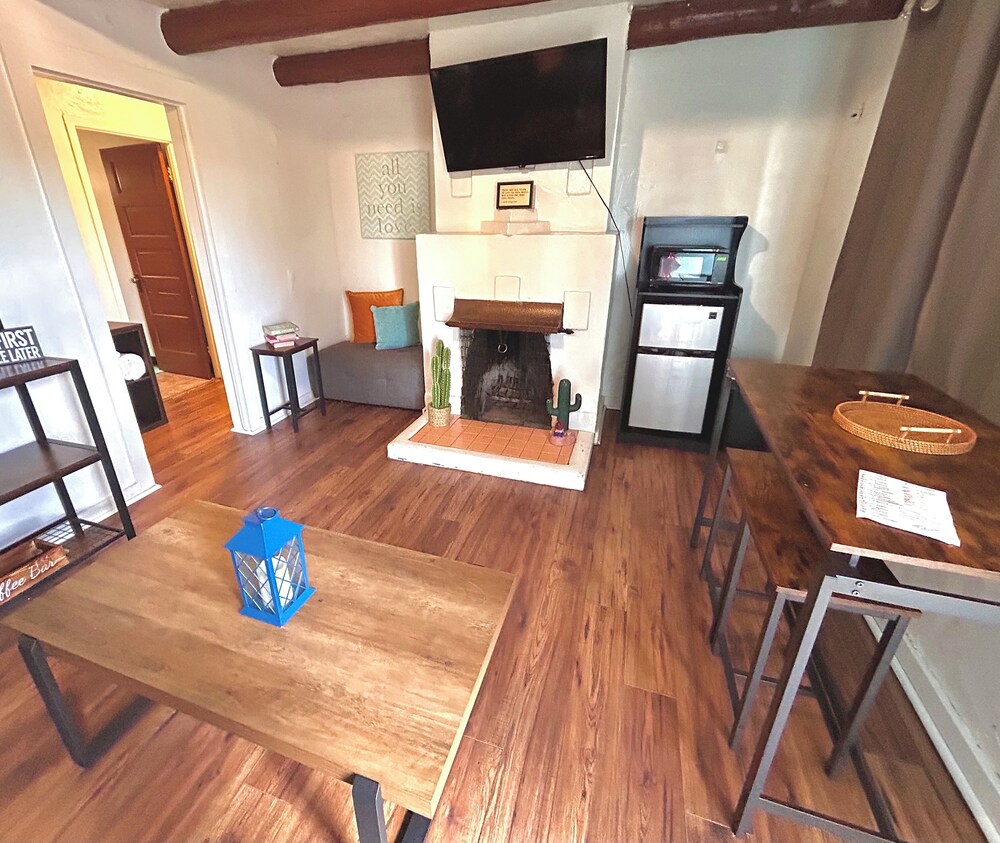 Basic Cabin, 2 Double Beds photo 3