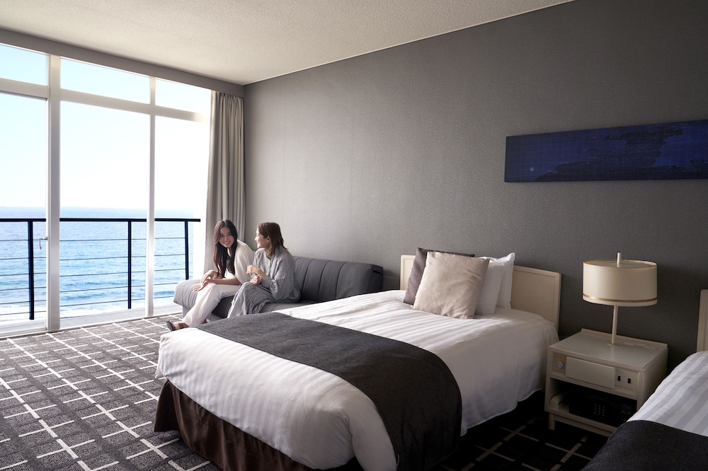 Renewal Twin Room A (Top Floor, 5F) - Photo 4
