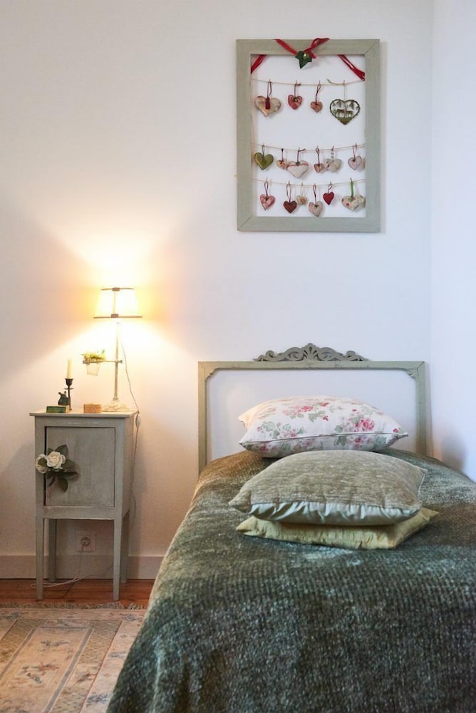 Double or Twin Room, Shared Bathroom (Jade) photo 3