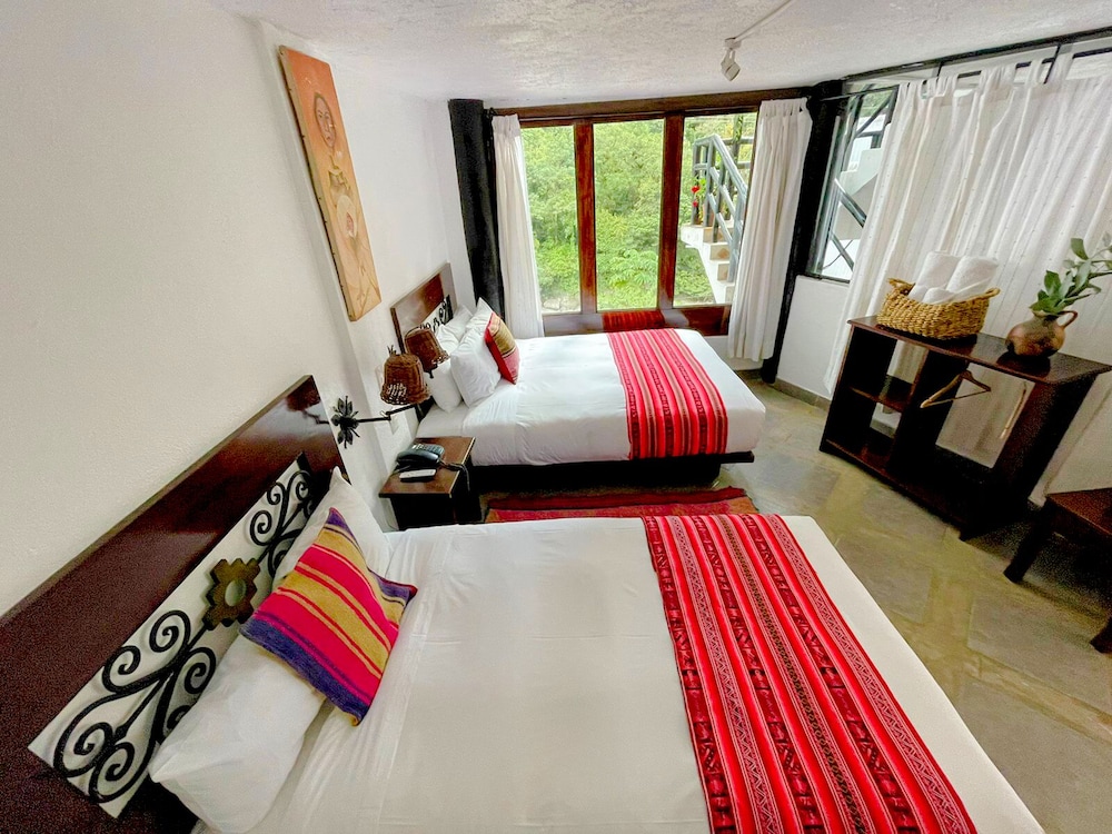 Triple Room, Mountain View