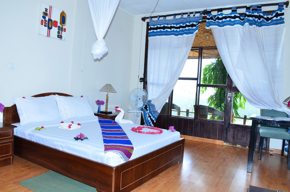 Panoramic Single Room photo 3