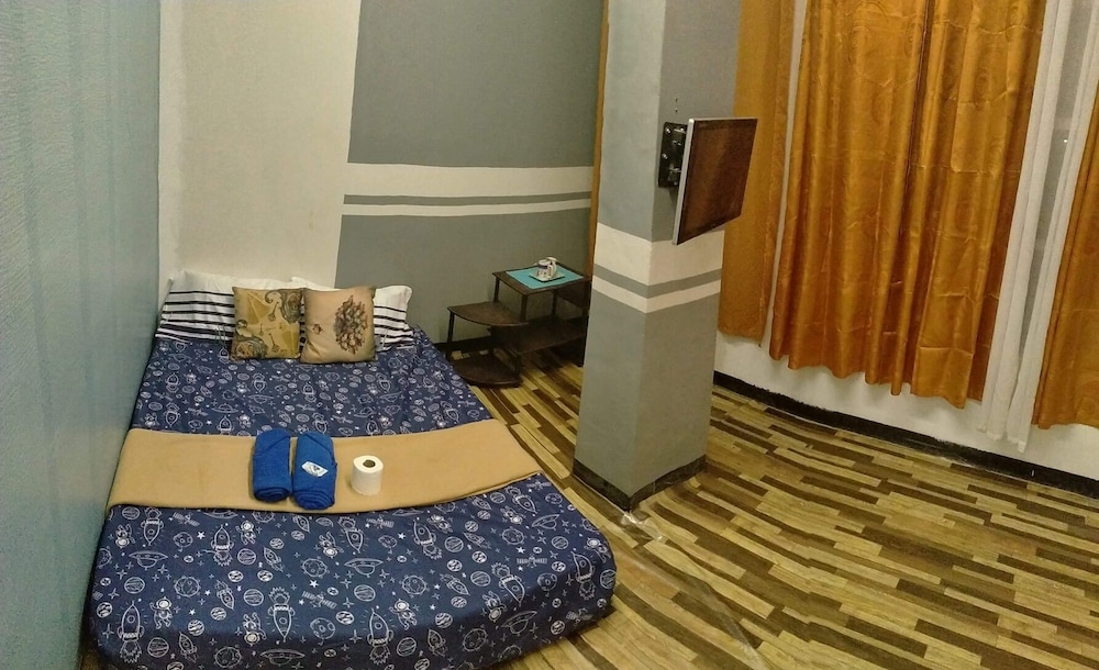 Economy Room photo 2