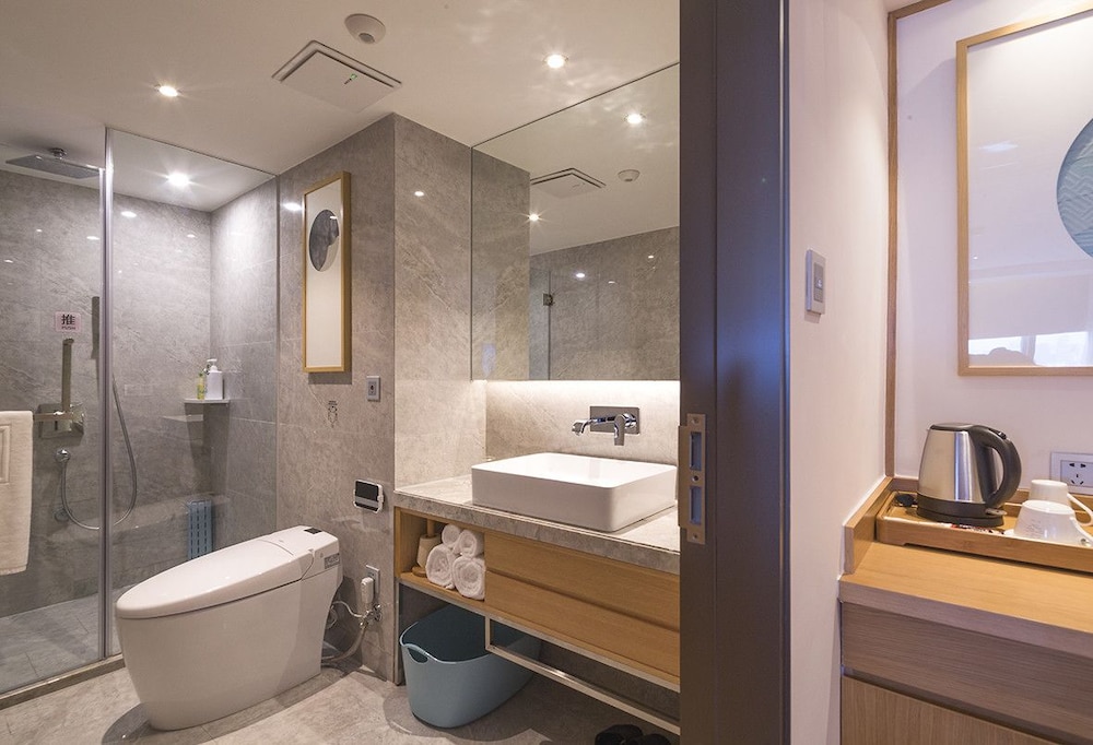 Luxury King-Size Room photo 3