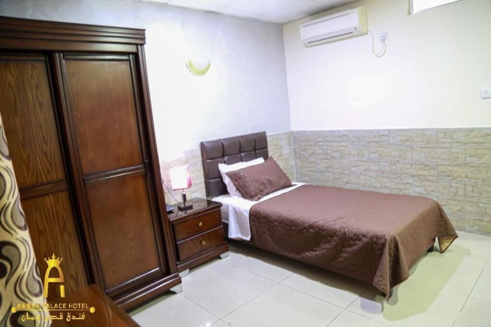 Single Room - Photo 1