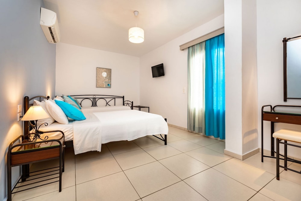 Standard Room, 3 Twin Beds