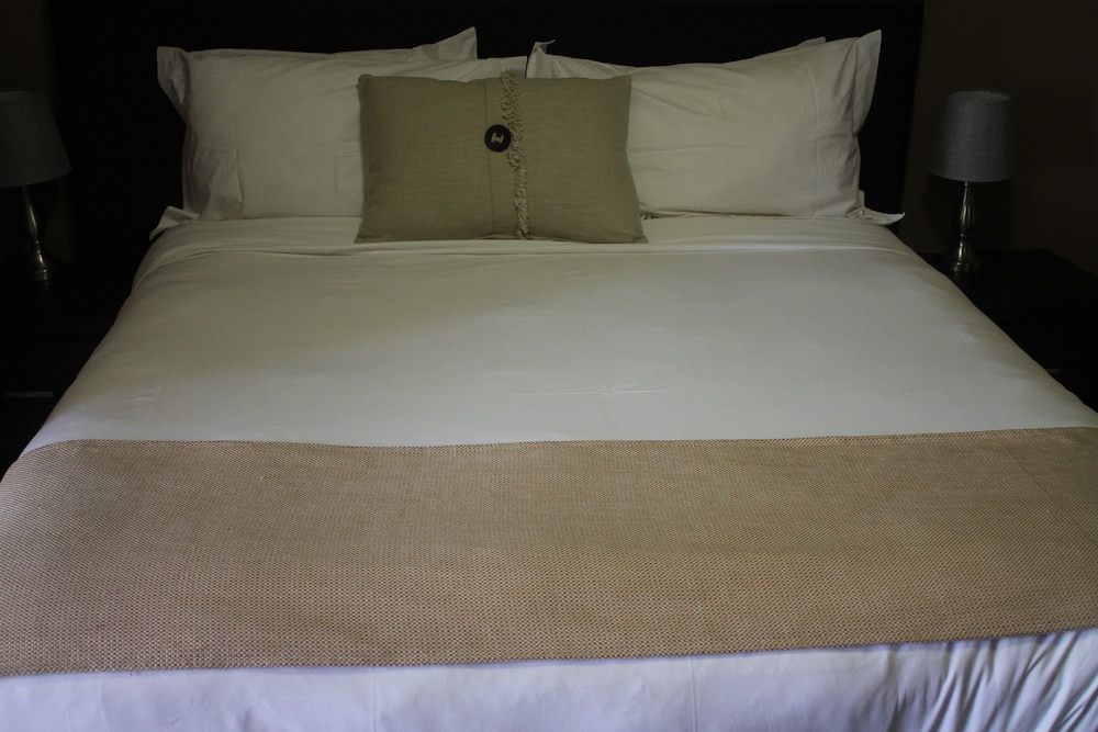Executive Room, Ensuite photo 3