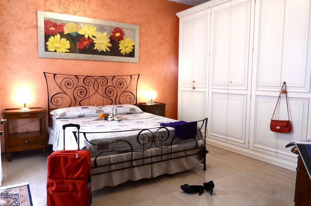 Classic Double Room, Ensuite
