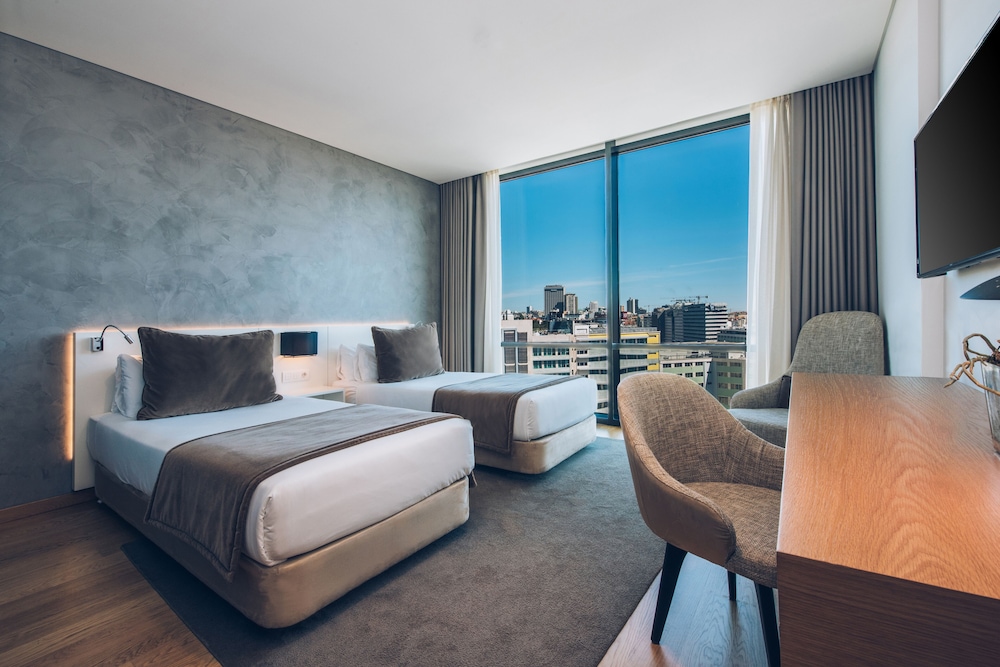 Superior Double Room, City View (Single Use)