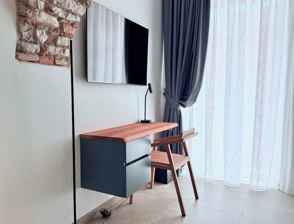 Double Room, 1 Bedroom, Balcony, City View