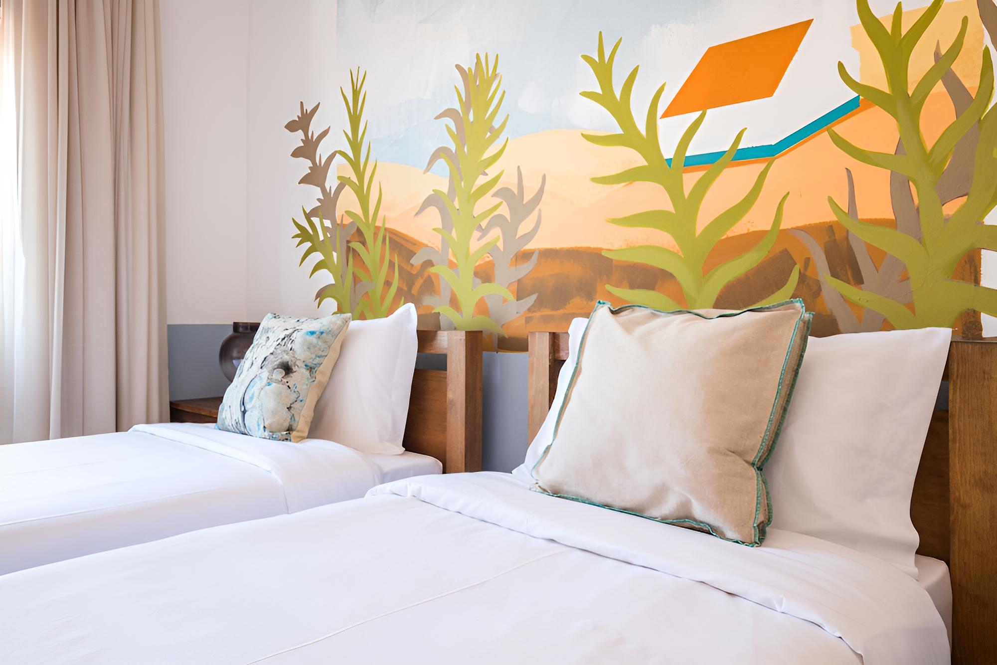 Standard Twin Room photo 2