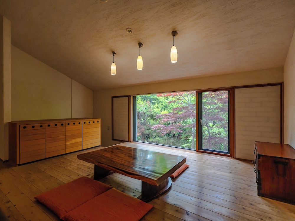 Suite, Private Bathroom, Mezzanine photo 3