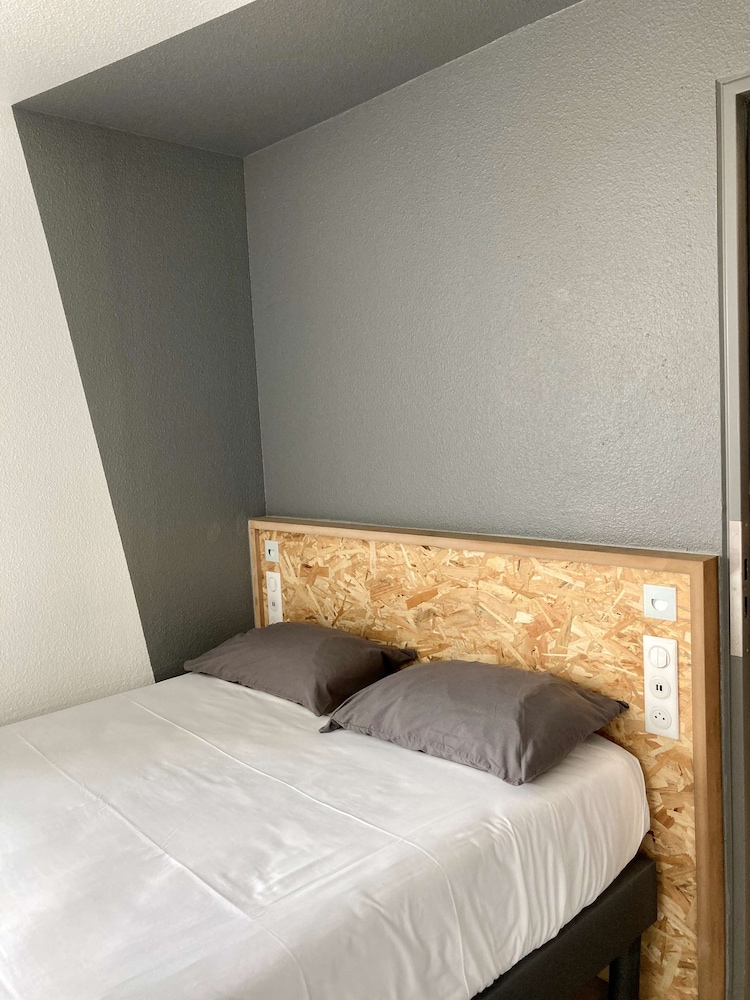 Standard Room, 1 Double Bed - Photo 1