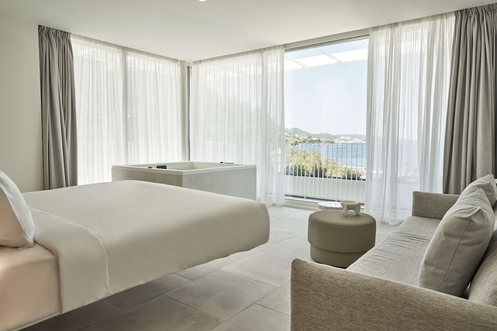 Suite, Jetted Tub, Sea View (Rooftop) - Photo 2