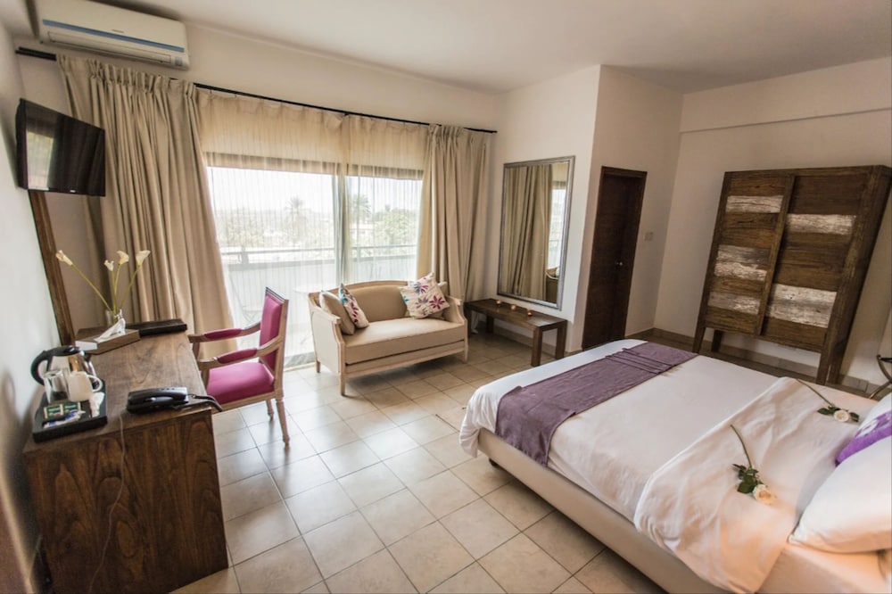 Executive Room photo 2