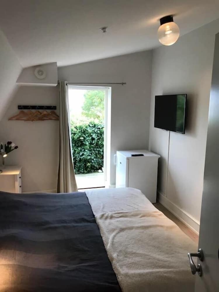 Double Room, Garden View (Sea View) photo 2
