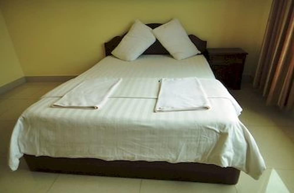 Standard Double Room, 1 Double Bed, Non Smoking, City View photo 2