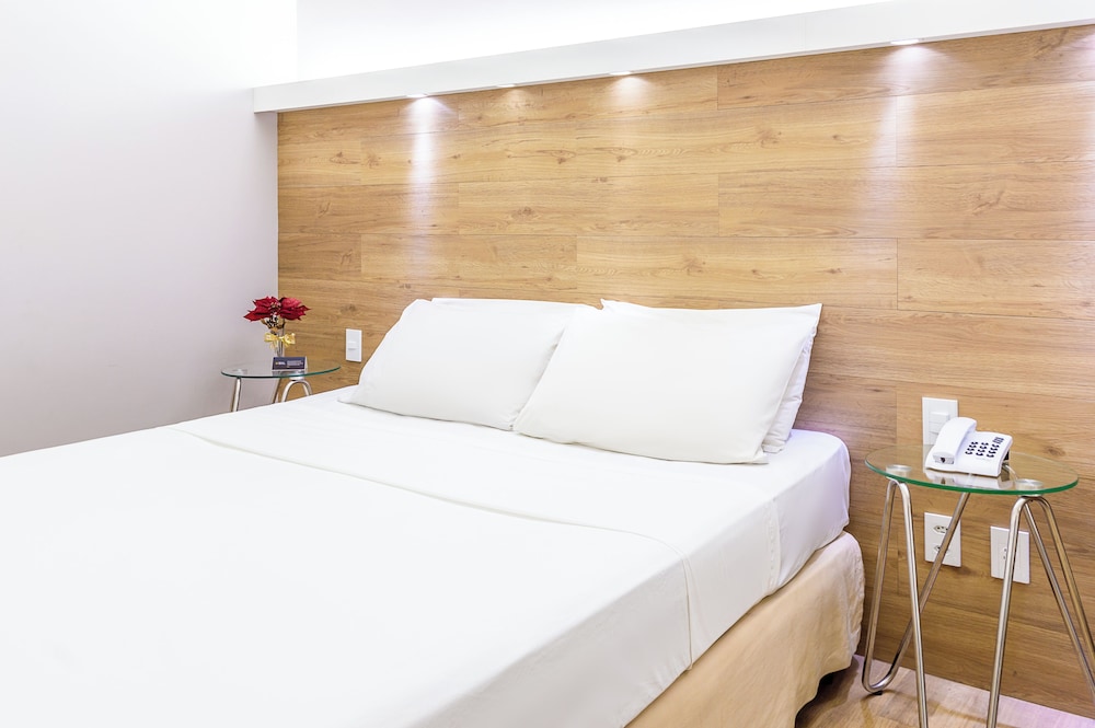 Premium Double Bed (without sea view) - Photo 5